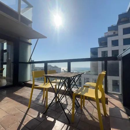 3Bedrooms Suite With Balcony And Shelter Yarkon13-2