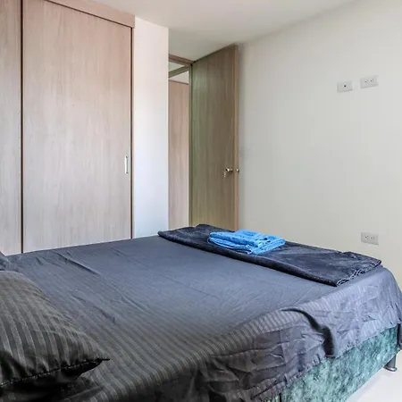 Apartamento 2Br Parqueadero Y Piscina 202-3