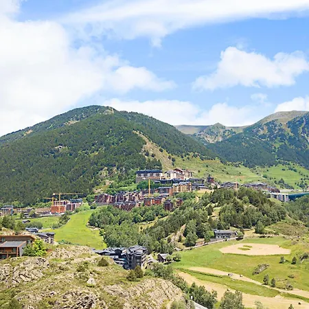 El Tarter Mountain Ski Vacation Rental - Happy Rentals-2