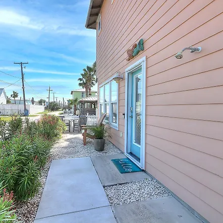 Lucky Dog Cottage Sc1-2