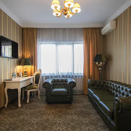 Royal Olympic Hotel-2