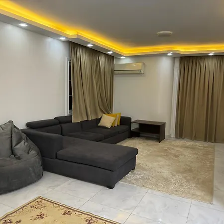 شقة على كورنيش النيل المعادي Maadi Nile View Cairo-2