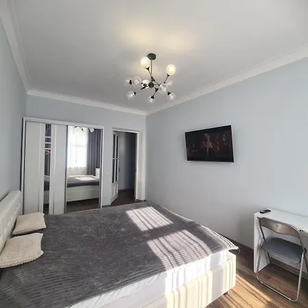 Ultracentral 2Bd With Terrace-3