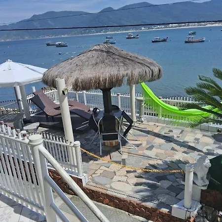 Apartamento Terreo No Costao Do Pantano Do Sul-2