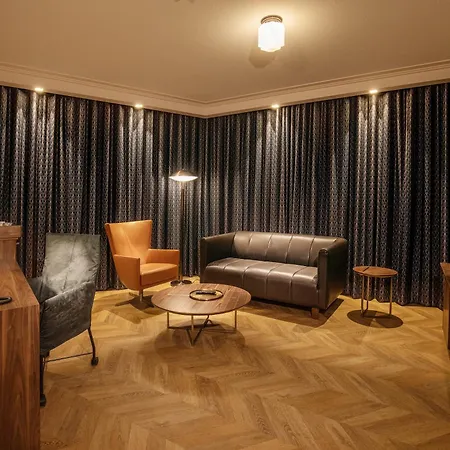 Grand Hotel Valies-3