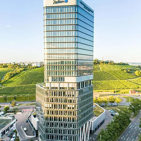Radisson Blu Hotel at Porsche Design Tower Stuttgart-3