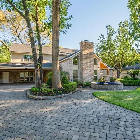 Bright And Spacious Home For W Pool -Over 30 Nights--3