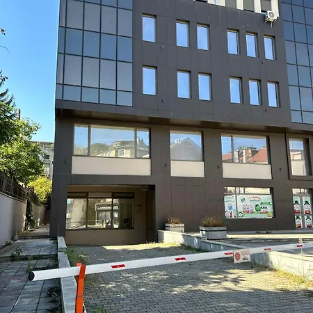 Luxury Artistic Apartment With Private Underground Garage-2