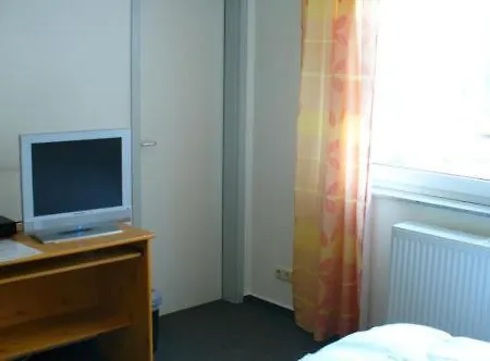 Hotel Ernst Ludwig-2