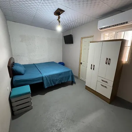Hostal El Paso-2