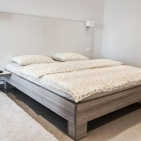 Hotel Rodjo-3
