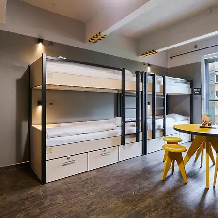 Meininger Hotels Bruxelles City Center-3