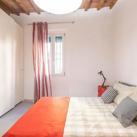 Bilocale Con Giardino Privato Vicino A Careggi, Cto, Meyer E Tramvia T1-2