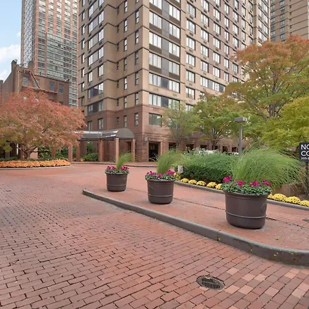 Ues 1Br W Gym Pool Doorman Elevator Nr Park Nyc-622-3