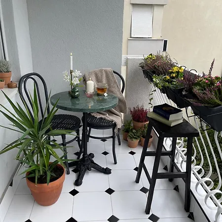 Ikigai Tivat Parisian Apartment-2