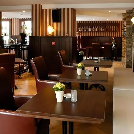 Hostellerie Valckenborgh - City Centre & Parking-2