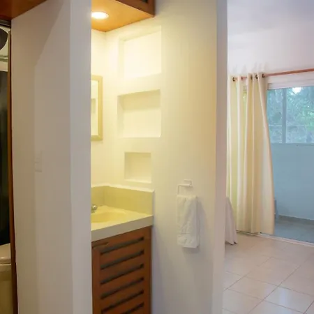 Yaxche Condo-2