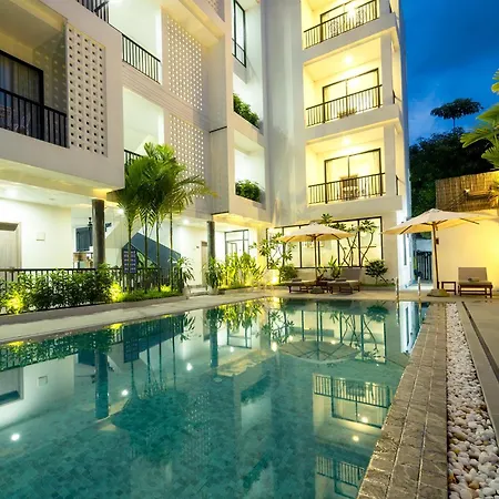 Lh Residence 752-3