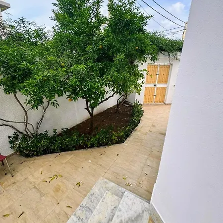 Etage De Villa Spacieux Aux Jardins De La Soukra-3