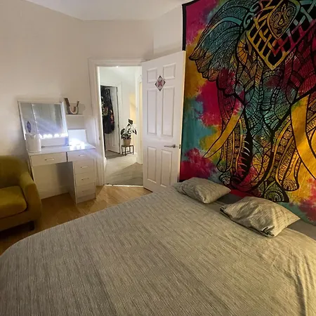 Cozy Room Close To Camden Market-3