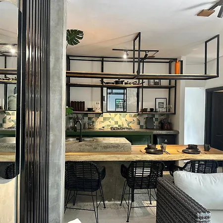 Apartamento Centrico Con Jacuzzi-2