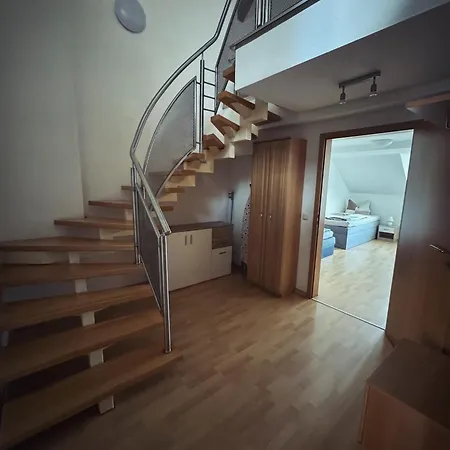 Rathaus Suite-2