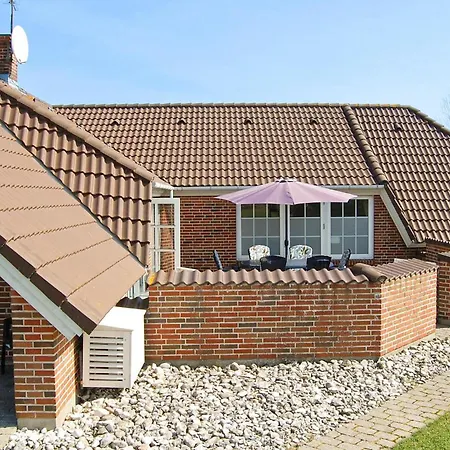 Atemberaubendes Haus In Blåvand Mit Sauna-2