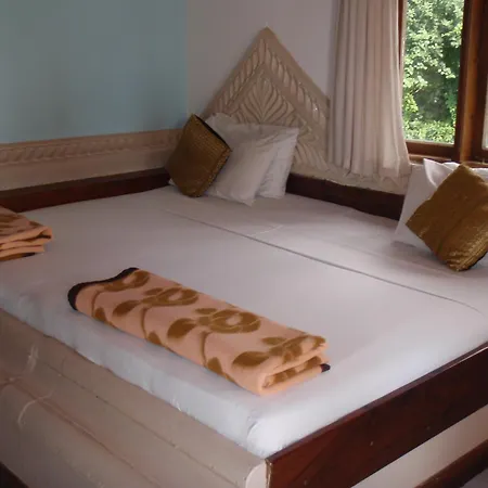 Ramblers Dive Hostel-2