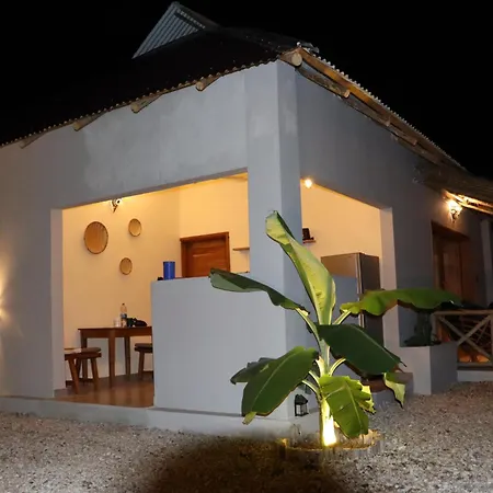 B Home Zanzibar-2