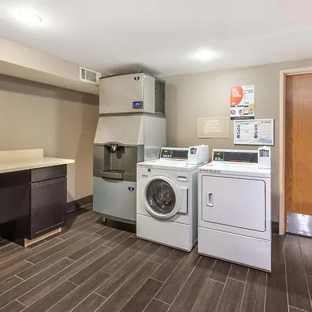 Best Western Plus North Las Vegas Inn&Suites-3