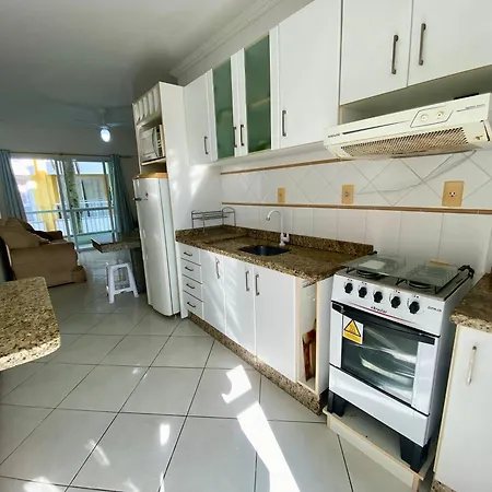 Apartamento Em Bombas 2 Dormitorios-2
