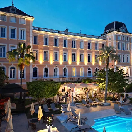 Hotel L'Orangeraie-2