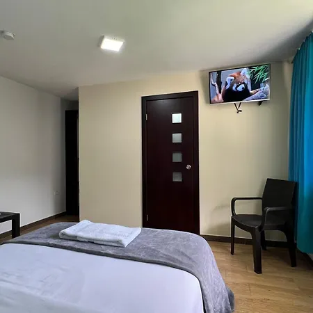Luxury Penthouse With Jacuzzy 6 Bedroom-3