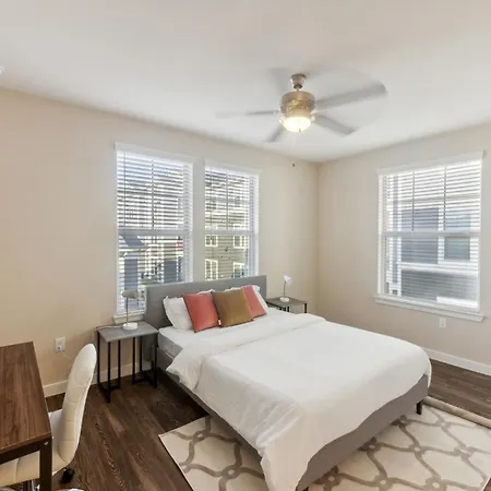 Cullen 3211 I New Construction 2Bd Apt I Gated-3