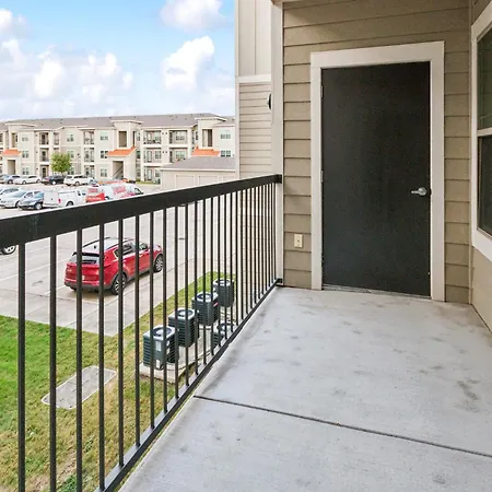 C Creek 7206 I New Construction 1Bd Apt I Gated-3