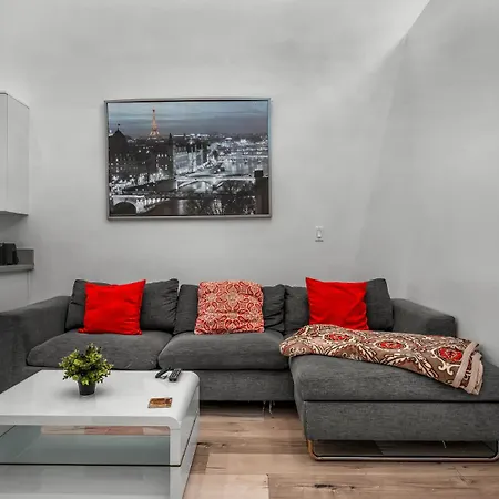 New 1 Bedroom Loft With View Of Hollywood Sign-2