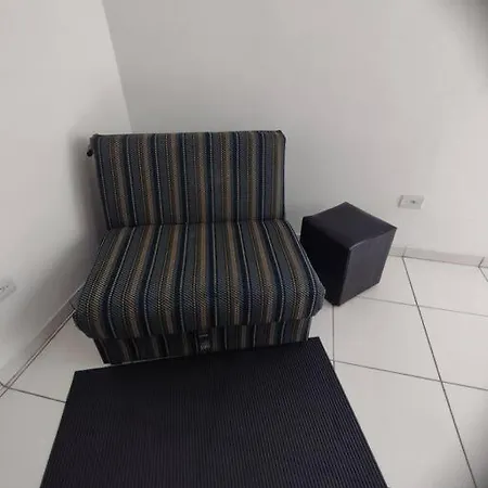 Apartamento 7 No Tremembe Quarto Cozinha Banheiro-2