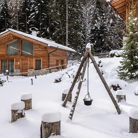 Valsegg Chalets Suedtirol - Luxury And Private Hideaway-2