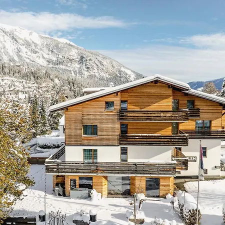 Flem Mountain Lodge-2