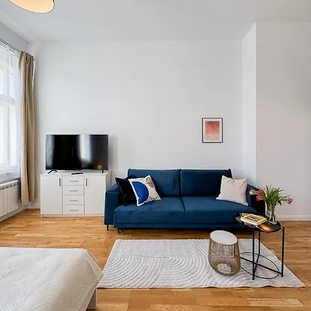 Turnkey I Wenceslas Square Apartments-2