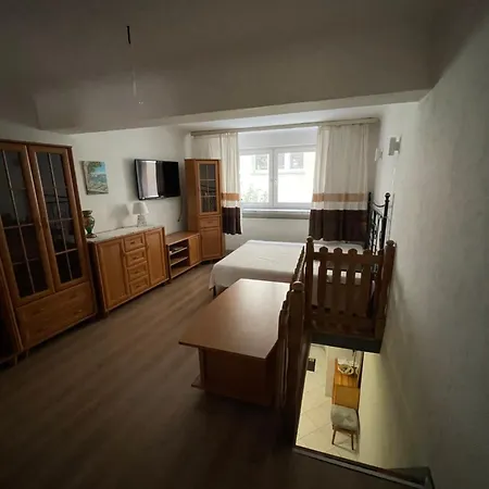 Dwupietrowe Mieszkanie W Centrum Warszawy-2
