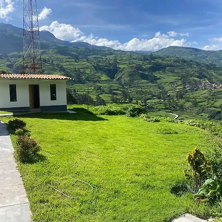 Casa Con Impresionante Vista A Las Montanas Y Cascada En Canta-2