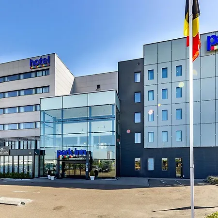 Park Inn By Radisson Liege Airport-3