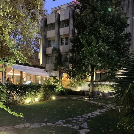 Hotel Fenix-2