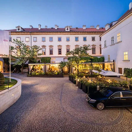 Mandarin Oriental, Prague-2