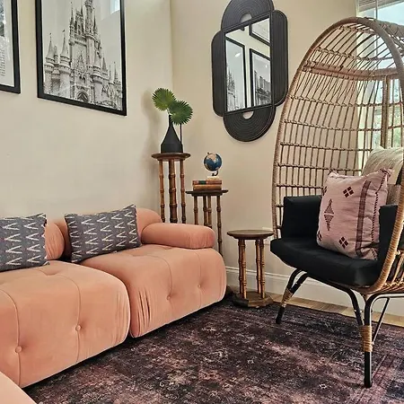 The Catherine - 1 Mile To Downtown - 2 King Beds - Sleeps 5-3