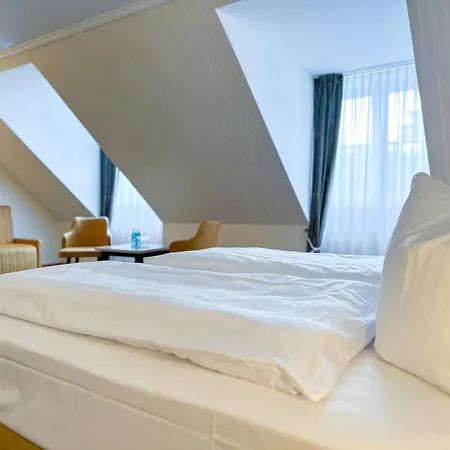Weltemühle Hotel by Miri's Dresden-3