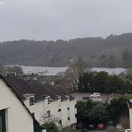 Bowness On Windermere, Excellent Apartment For 4 With Parking-3