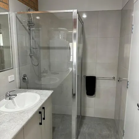 Lbarza Modern 1Br Apartment Close To Cbd-3