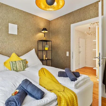 Yellow Suite - Whirlpool Garden - Free Parking - Wifi-3